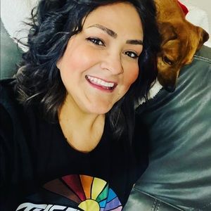 Meet your Posher, Leeann